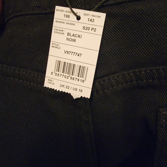 18 Black Missguided Women's Extreme Riot Shorts Plus Size Jean Shorts 18 Women's - Picture 7 of 8